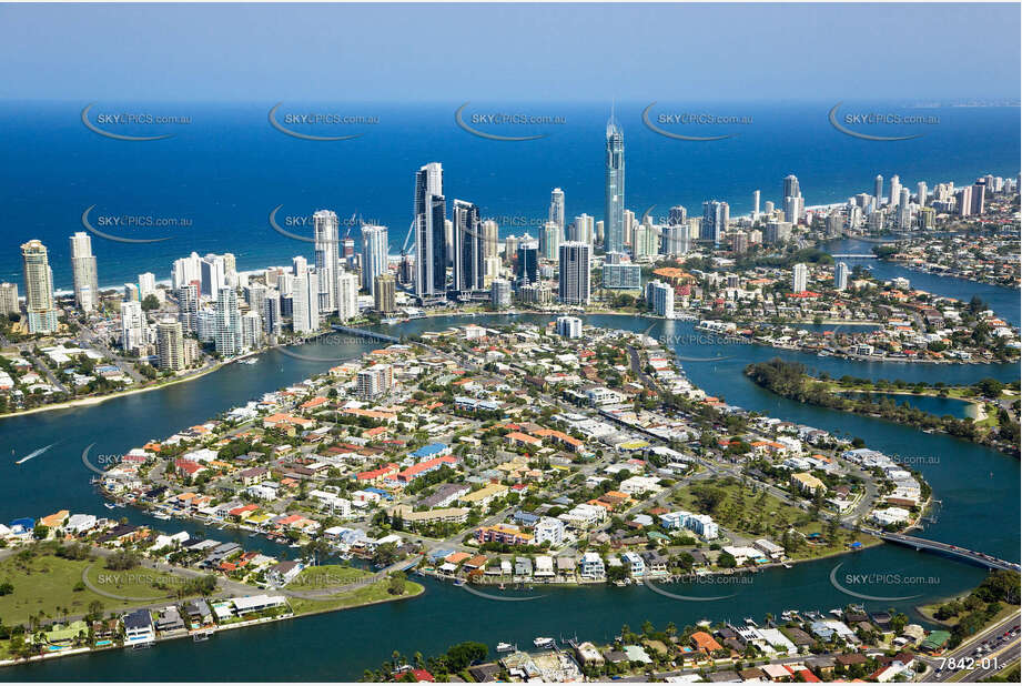 Aerial Photo Chevron & Cronin Island QLD Aerial Photography