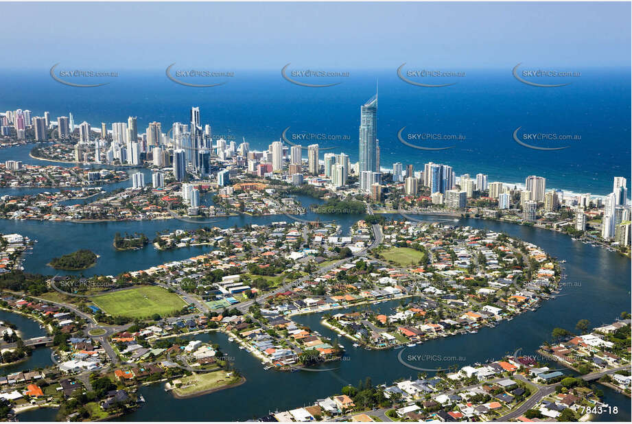 Aerial Photo Isle of Capri QLD Aerial Photography