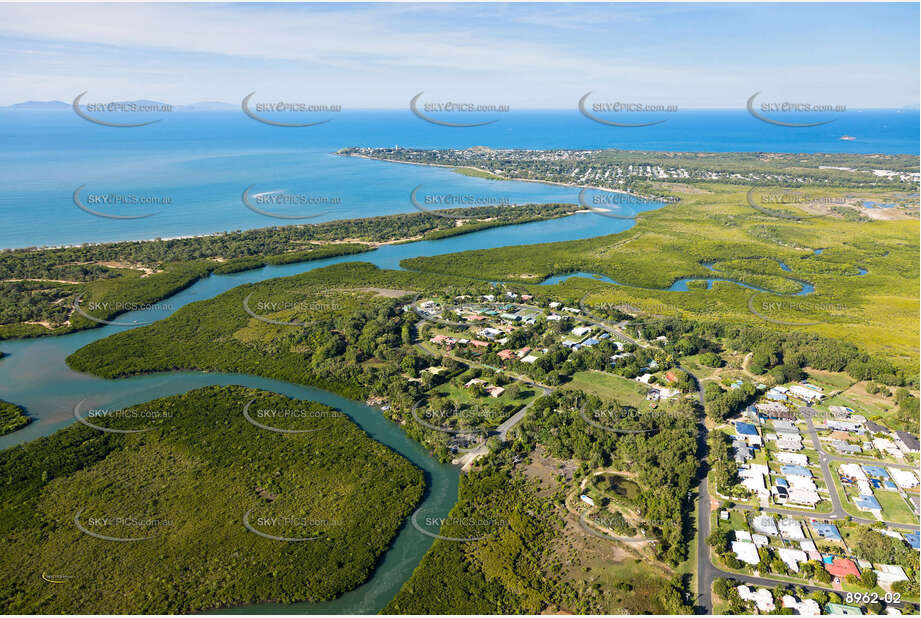 Aerial Photo Andergrove QLD Aerial Photography