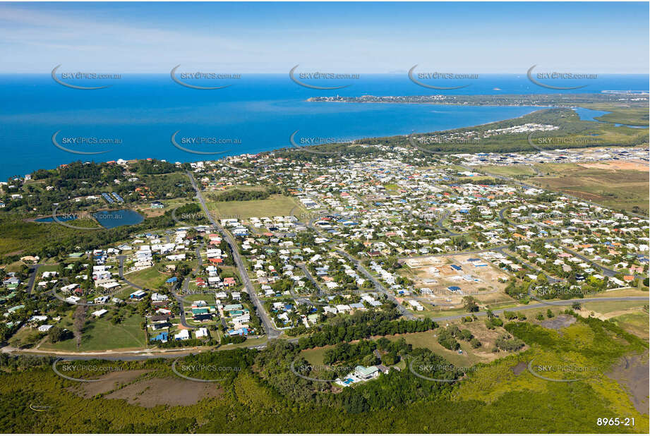 Aerial Photo Blacks Beach QLD Aerial Photography