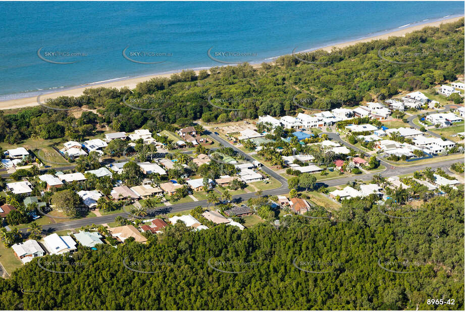 Aerial Photo Blacks Beach QLD Aerial Photography