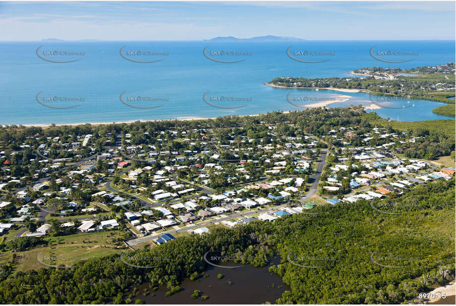 Aerial Photo Bucasia QLD Aerial Photography