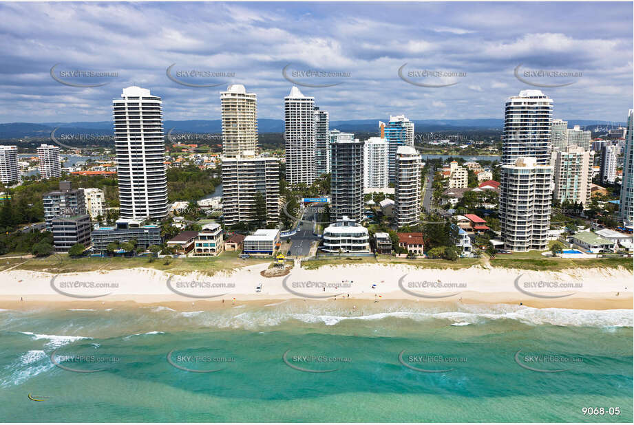 Aerial Photo Main Beach QLD Aerial Photography