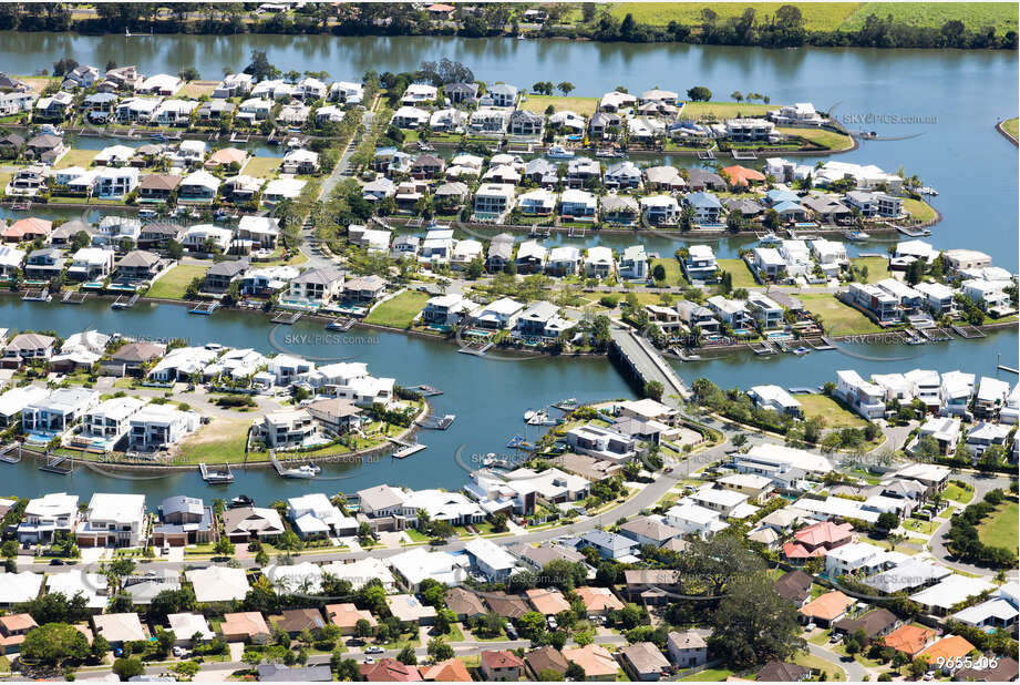 Aerial Photo River Links Helensvale QLD Aerial Photography