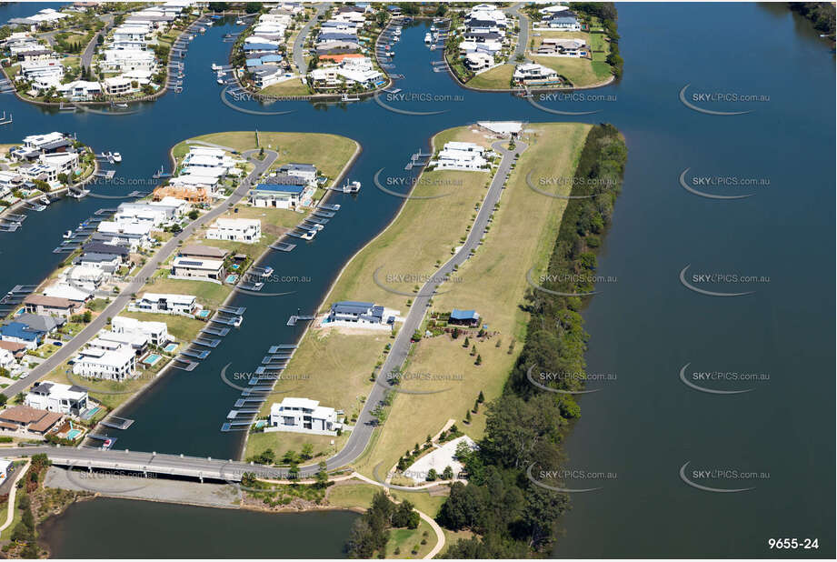 Aerial Photo River Links Helensvale QLD Aerial Photography