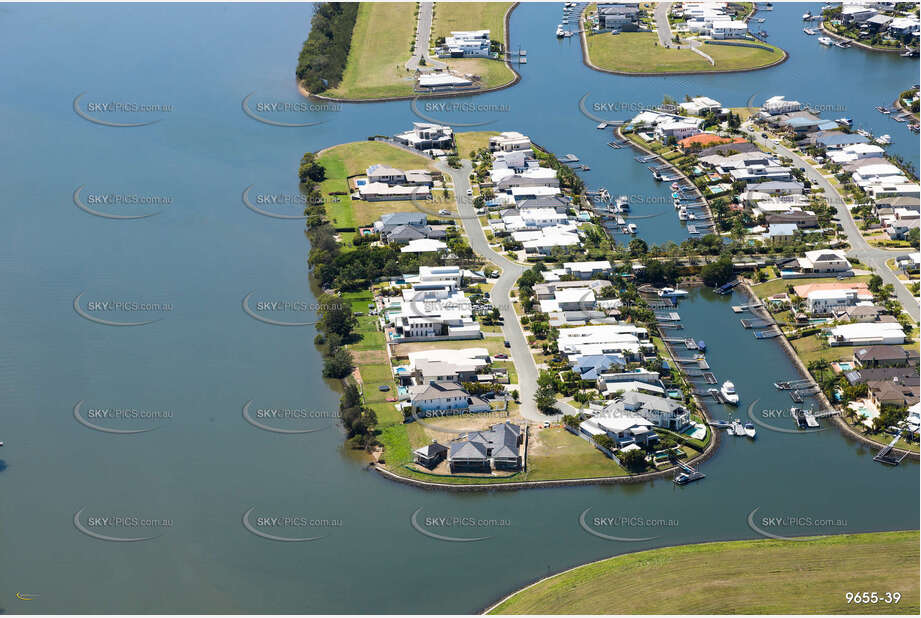 Aerial Photo River Links Helensvale QLD Aerial Photography